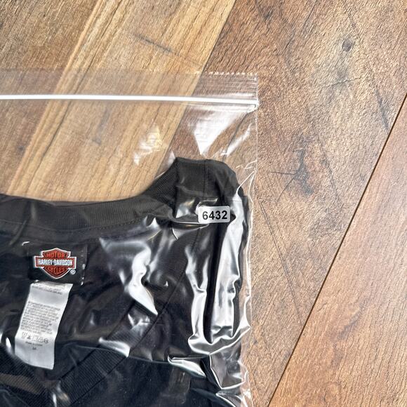 Harley Davidson T-Shirt Women's Medium Black Motorcycle Short‎ Sleeve Ohio 6432 - Picture 9 of 9